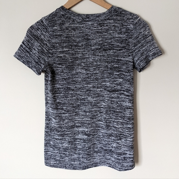 Aritzia Wilfred Free Black Marled Crew Neck T-shirt Size Small - Picture 8 of 9